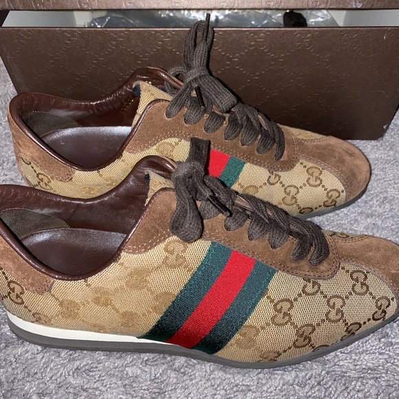 Gucci Sneakers - Picture 4 of 5